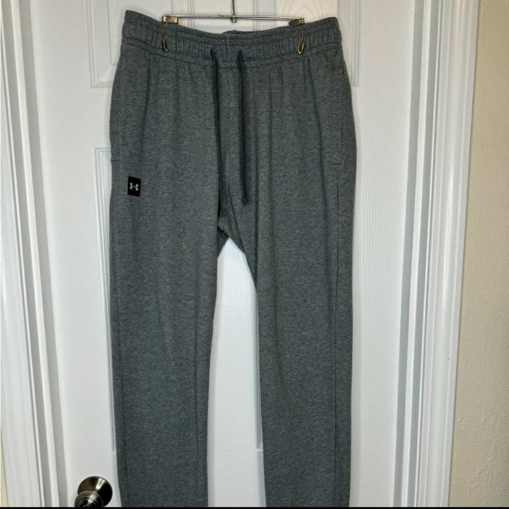 Under Armour Men's gray fleece pants L